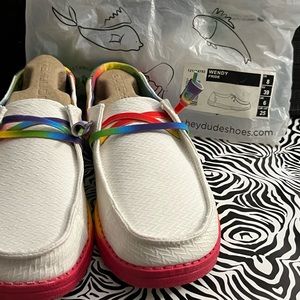 Hey Dude “Wendy” NWT